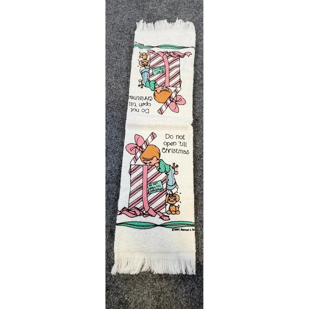 Vintage 1990 Precious Moments Hand Towel Do Not Open Till Christmas Made in USA